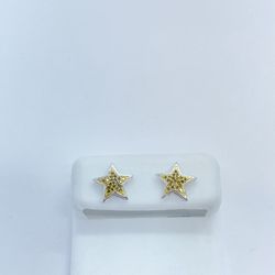 New 10K Solid Gold Diamond Star Earrings 