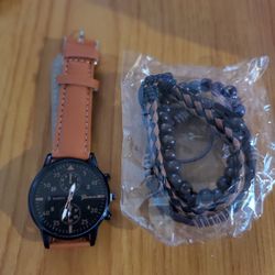 GENEVA MENS AND 3 PIECE BRACELET SET DOWELS ON WATCH ARE FOR SHOW ONLY NEW IN PLASTIC 