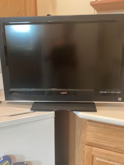 Vizio Flat Screen  TV