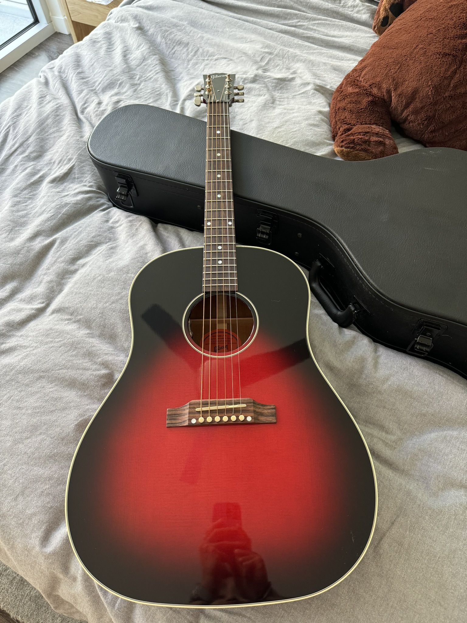 Gibson Slash J-45 Vermillion Burst