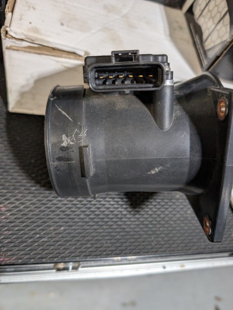 OEM Mazda Tribute Mass Air Flow Sensor