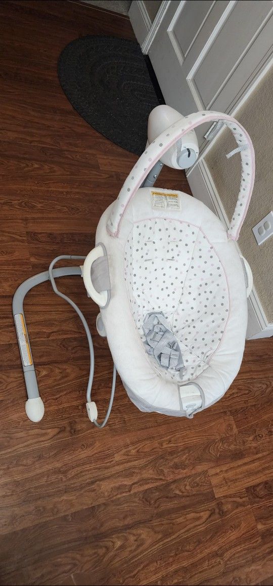 GRACO Removable Swing