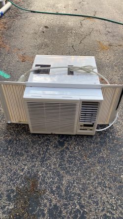 Window air/heat conditioner 7,500 BTU LG brand $50 OBO