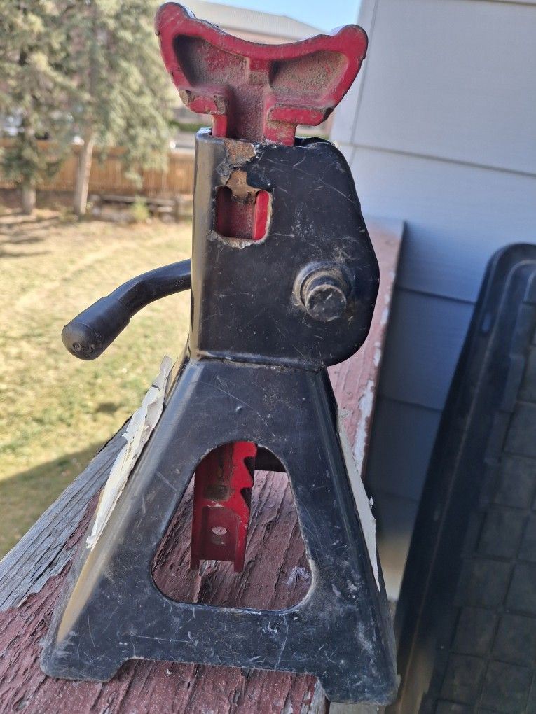 Jack Stand
