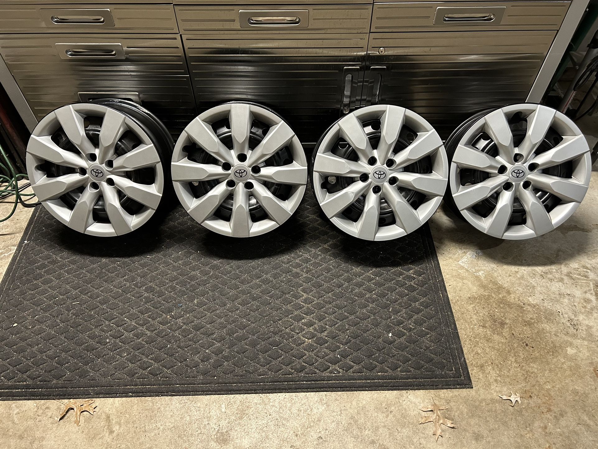 2016 Toyota Corolla Factory Rims