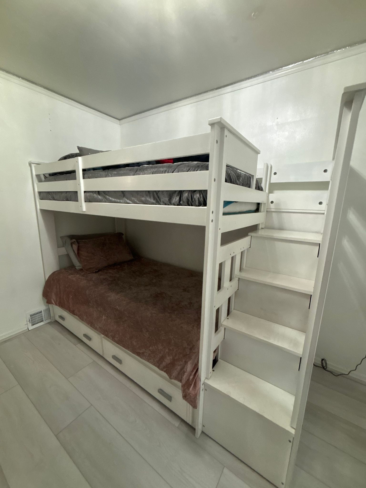 Bunk Bed With Storage