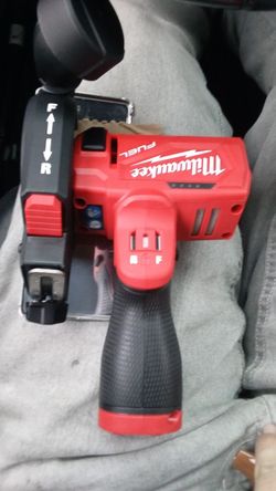 Milwaukee 3" Cut Off Tool 