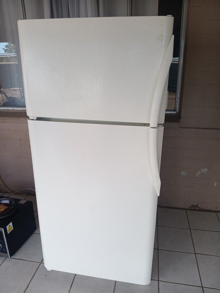 Fridge