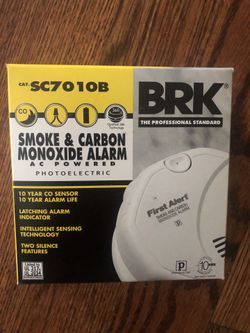 Photo electric smoke alarm and carbon monoxide