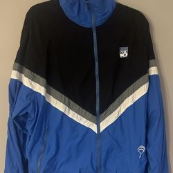 PAC 10 Vintage Windbreaker 