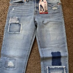 🌸 Brand New Girls Levi’s Jeans 🌸