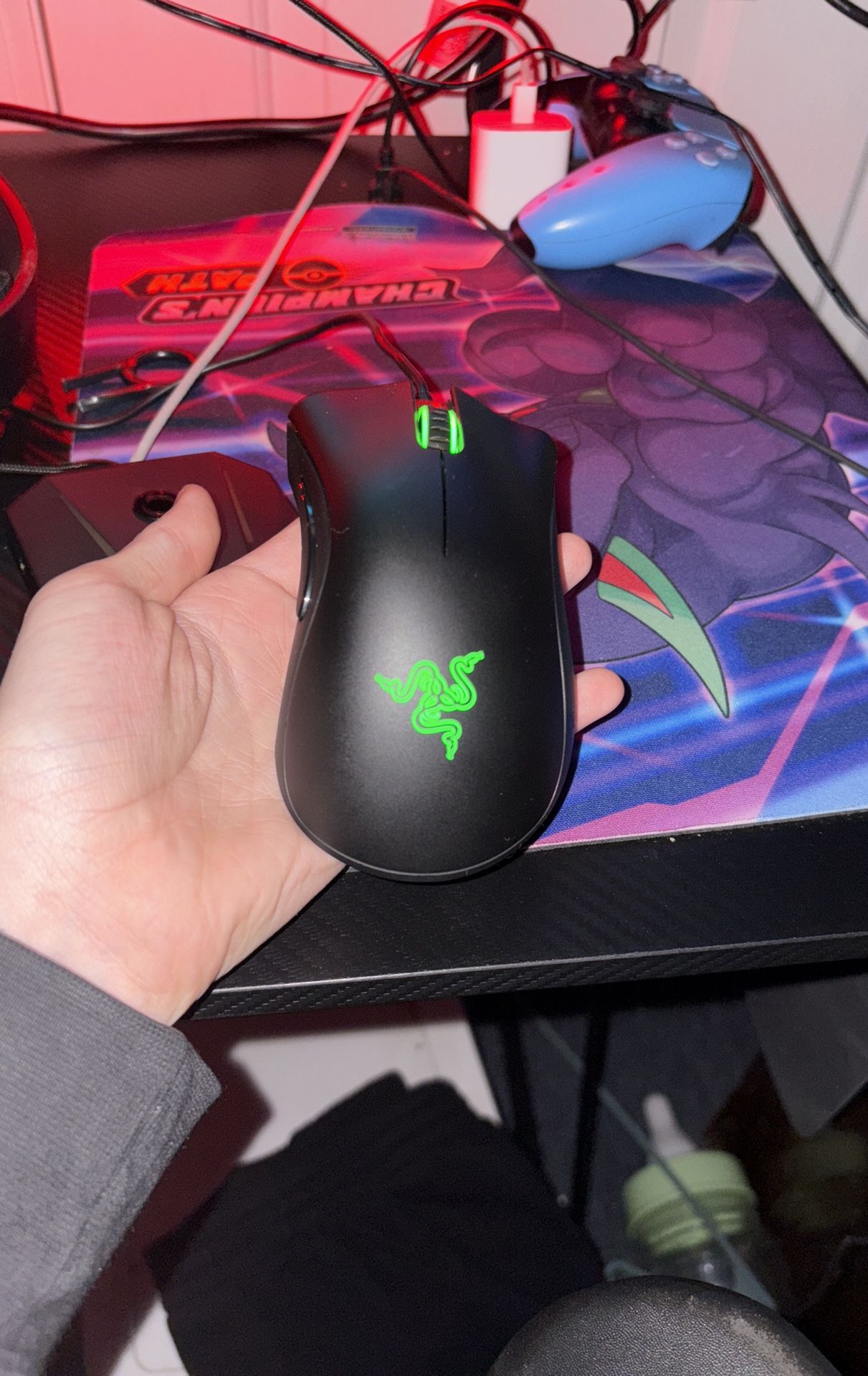 Razer DeathAdder Essential Gaming Mouse: 6400 DPI Optical Sensor - 5 Programmable Buttons - Mechanical Switches - Rubber Side Grips - Classic Black