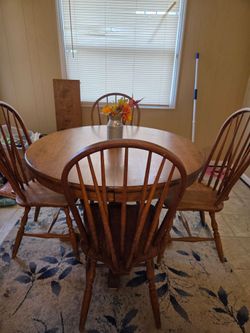 Kitchen table