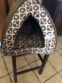 Cat bed in good condition, two for $15.00