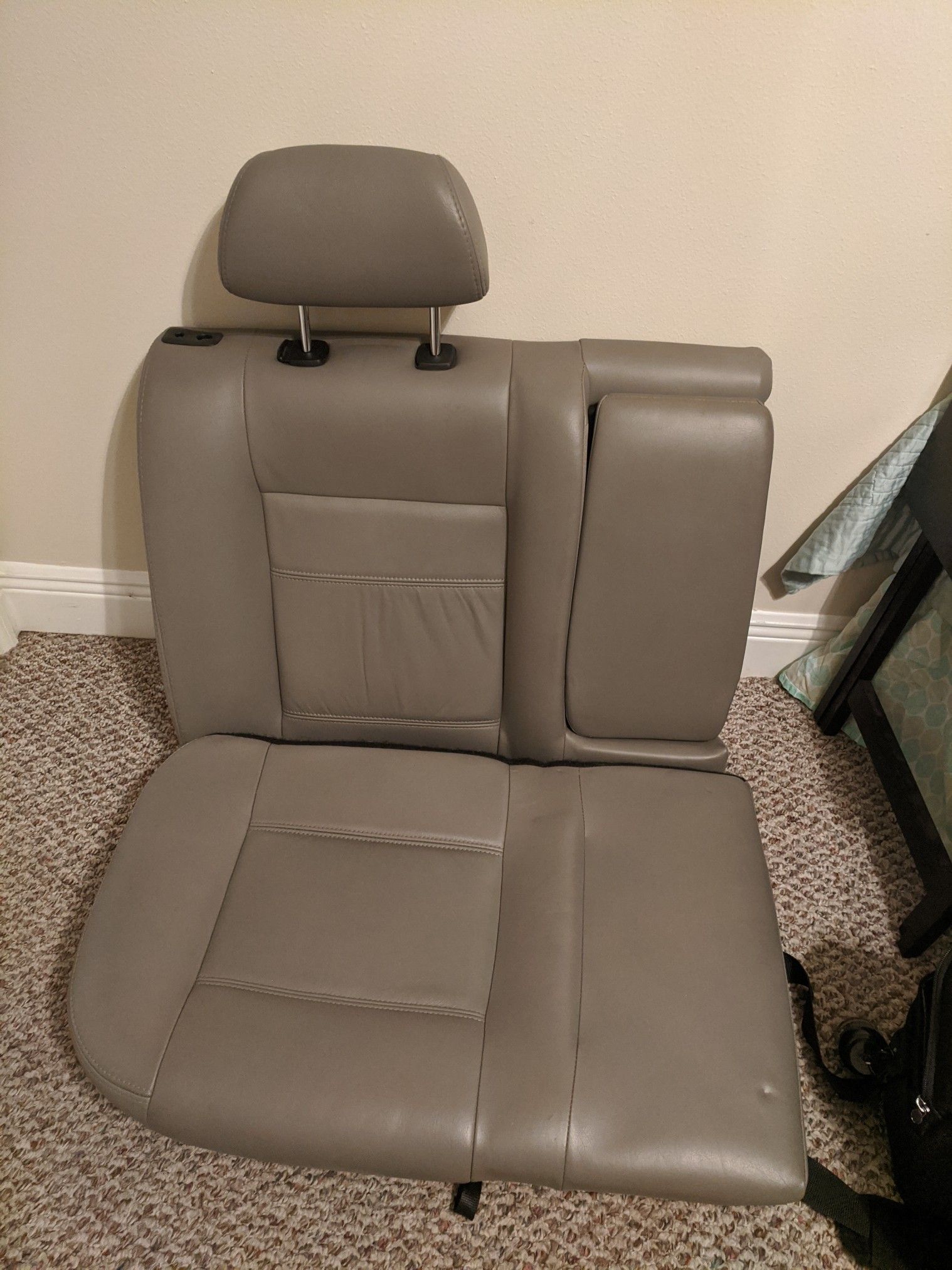 Jetta mkIII rear leather seats