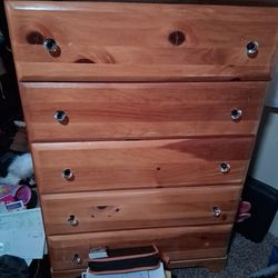 5 Drawer Dresser