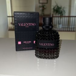 Valentino Born In Roma Intense Cologne 