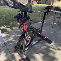 Schwinn Indoor Cycle (IC4)