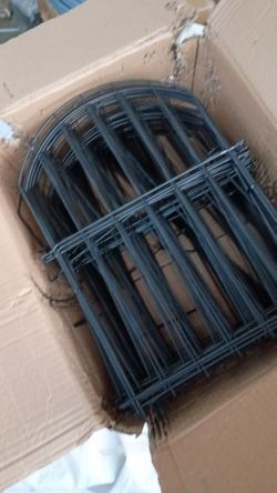 Black wire plant support cages 12x17 inches- new