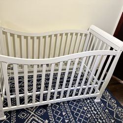 Crib For Boy And Girl  Age Upto 4 (white)