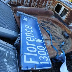 VINTAGE RETIRED LA STREET SIGN!! LA RIOTS!! 250$