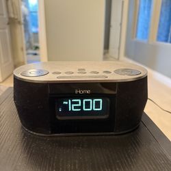 Radio Alarm Clock / Speaker