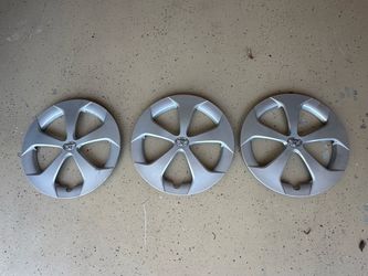 3 Toyota Prius Hub Caps