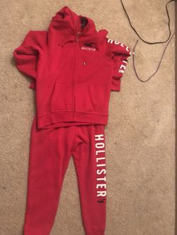Xl men’s hollister sweatsuit