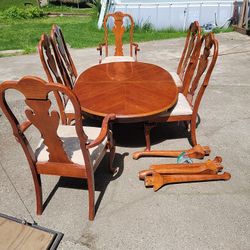 Solid Table With 6 Chairs