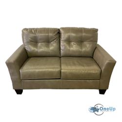Loveseat Couch Sofa **FREE DELIVERY**
