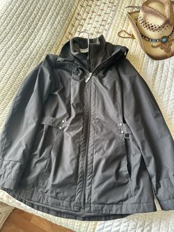 Details international Jacket
