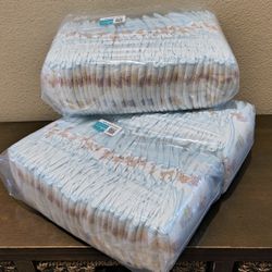 New Pampers Diapers Size 1 ( 126ct)