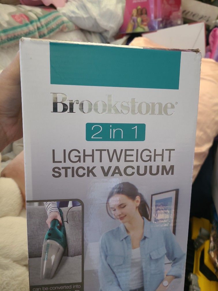 Brookstone 2 In 1 Lightweight Stick Vacuum 13 Feet Cord. New