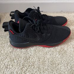 Nike LeBron Witness 3 Size 14 (AO4433-006)