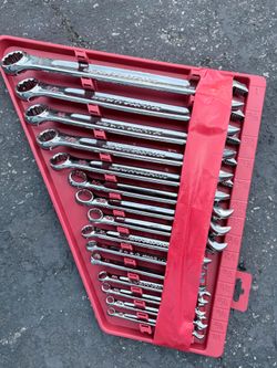Milwaukee sae ratchets combination set