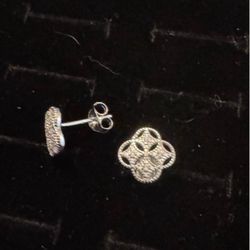 Silver Clover Earrings
