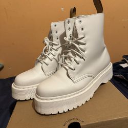 Doc Martens Boots size 11 men’s White 