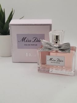 Dior
 
Miss Dior Eau de Parfum

1.7 fl (2 available) ⭐️