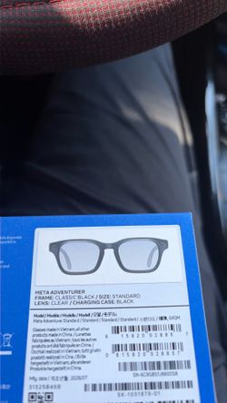 Meta glasses