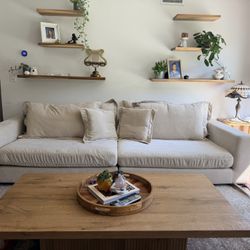 Living Spaces Oversized Deep Sofa – Goose Down – 120”