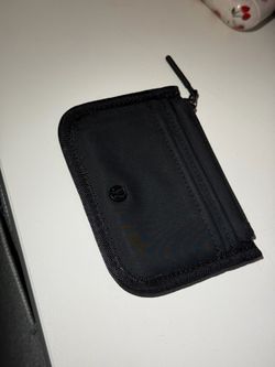 Lululemon true identity card case