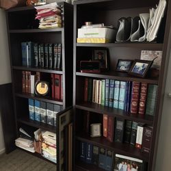 Bookshelves 