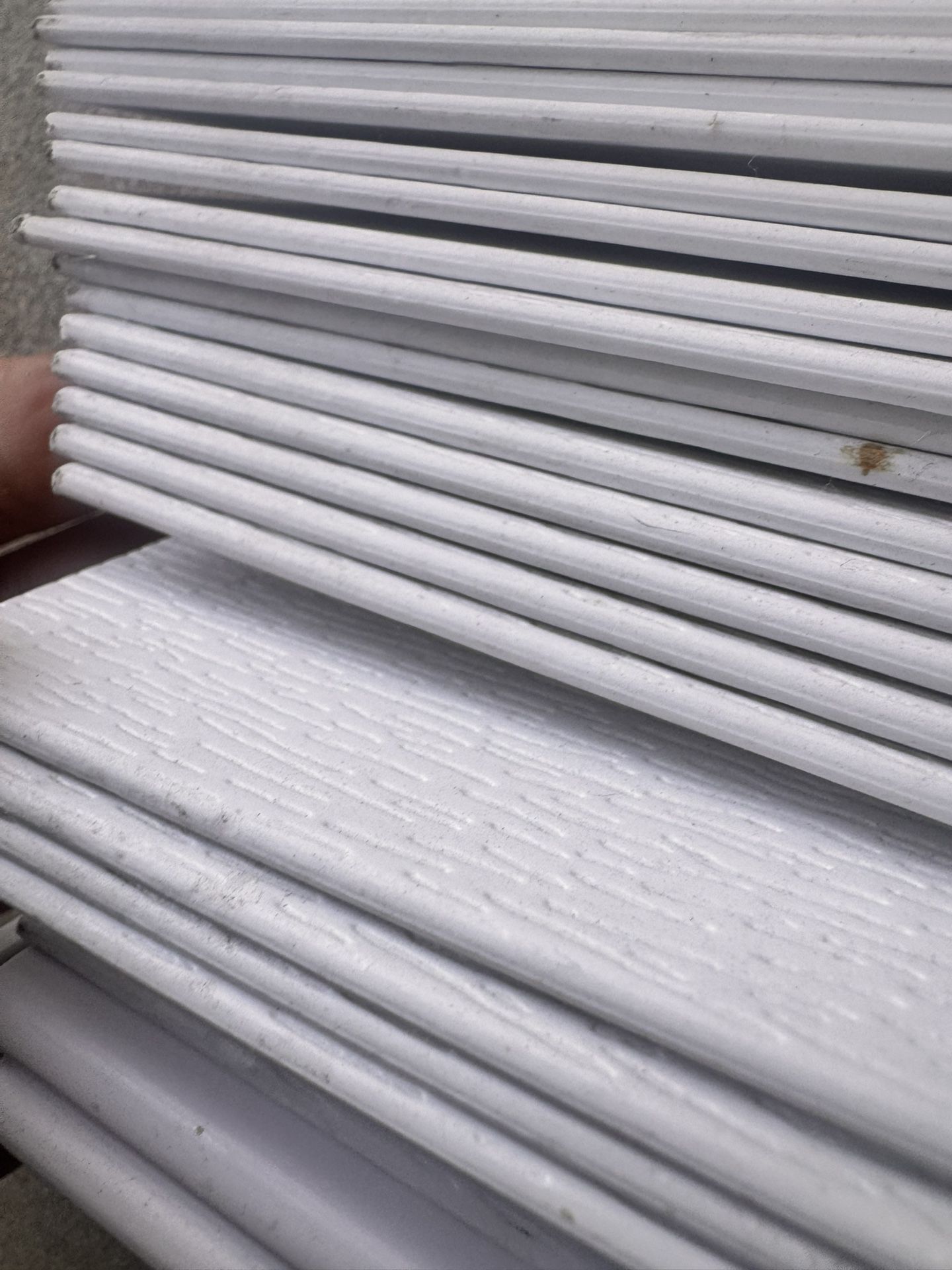 Would Like Vinyl Blinds Three Of Them