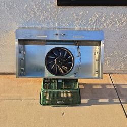 Kitchen Hood / Exhaust 