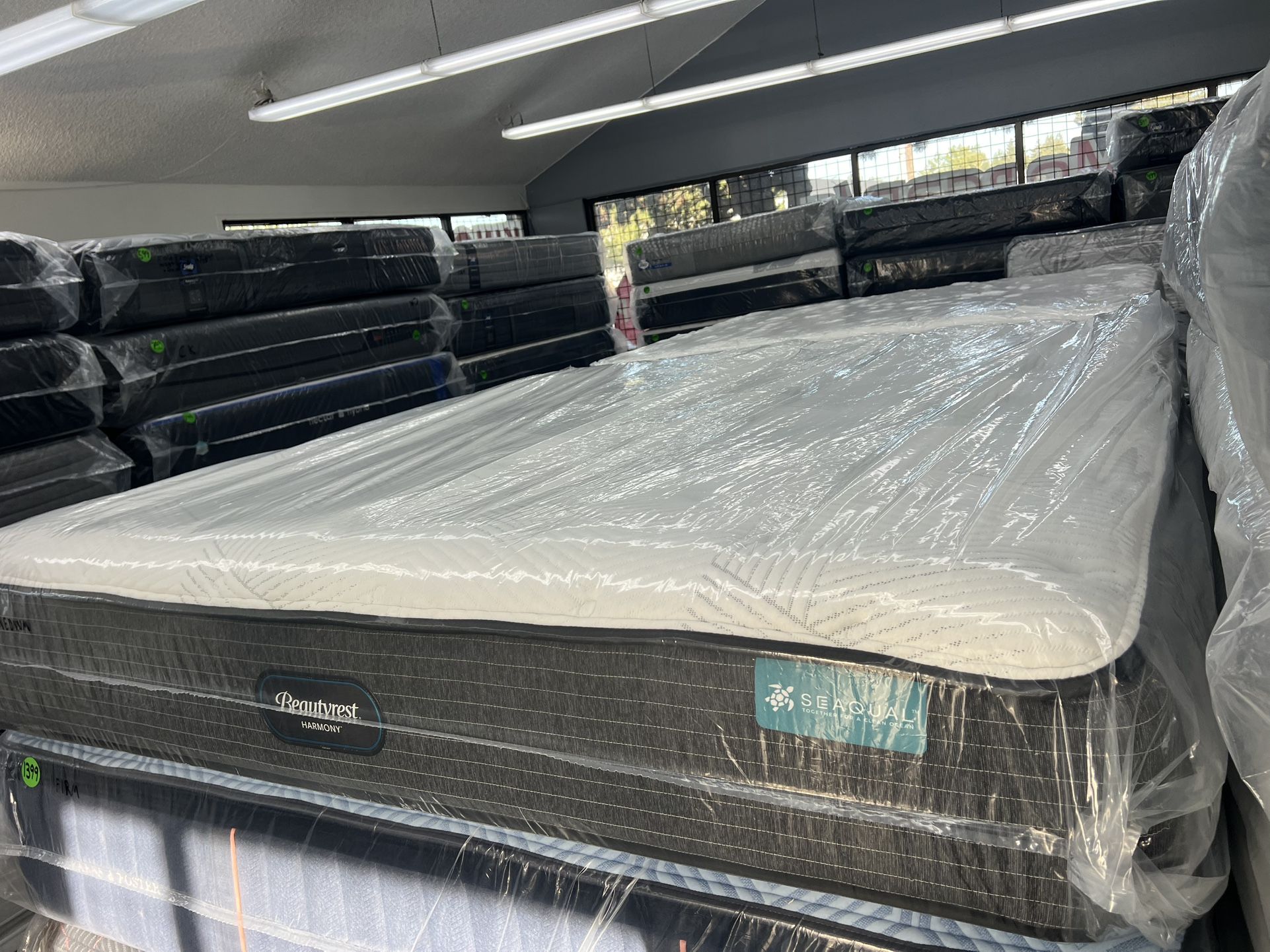 KING SIZE SIMMONS BEAUTYRESY HARMONY (MEDIUM) MATTRESS & BOX SPRINGS BED SET,All Products : American Fashion Style Bags On Sale