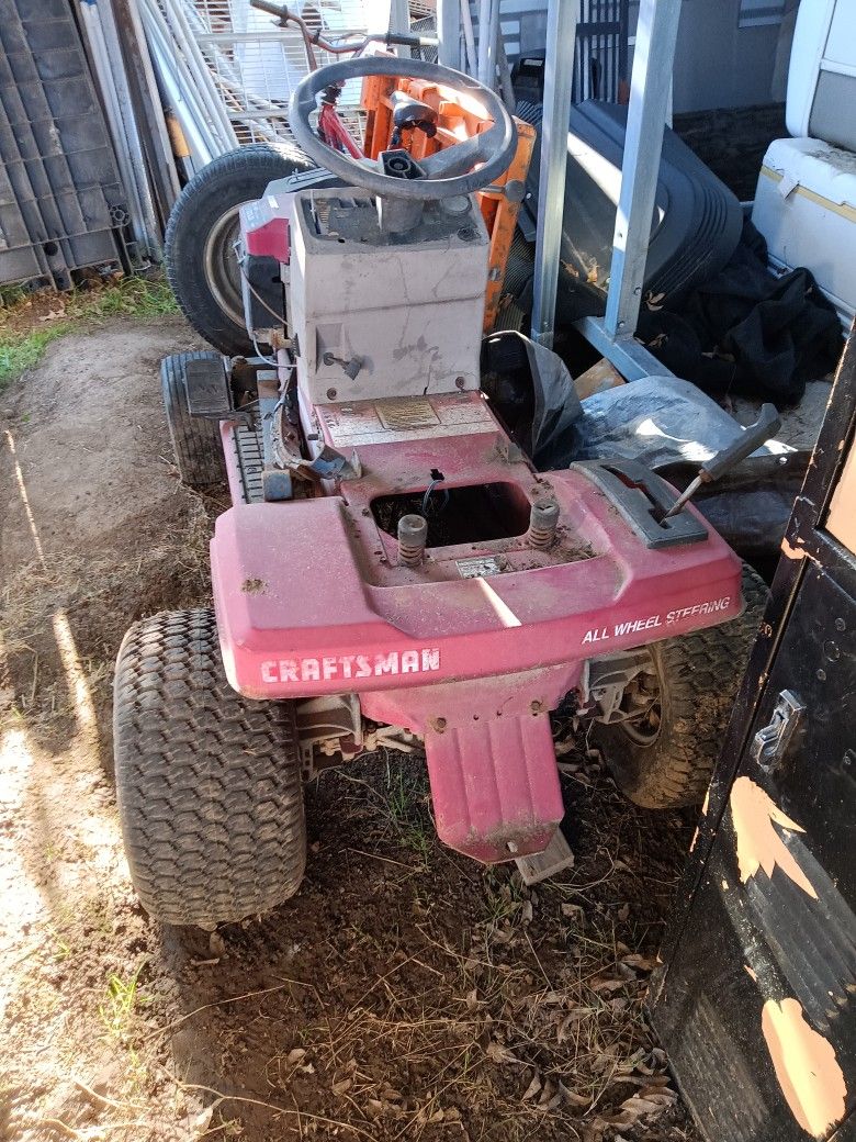 Craftsman Riding Mower