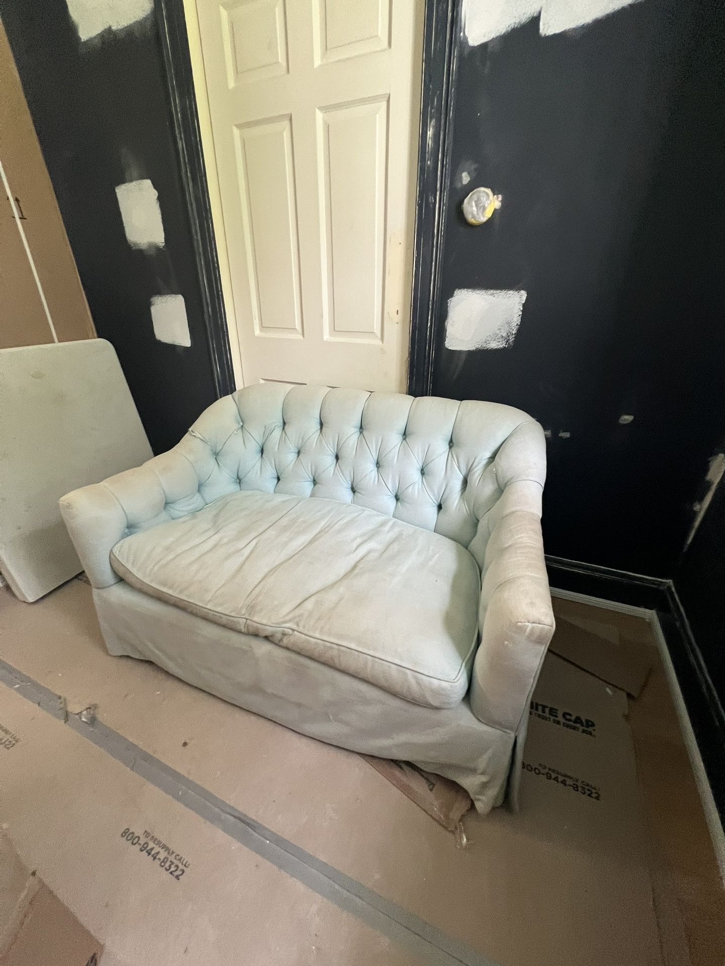 Free small sofa. High-end vintage quality.