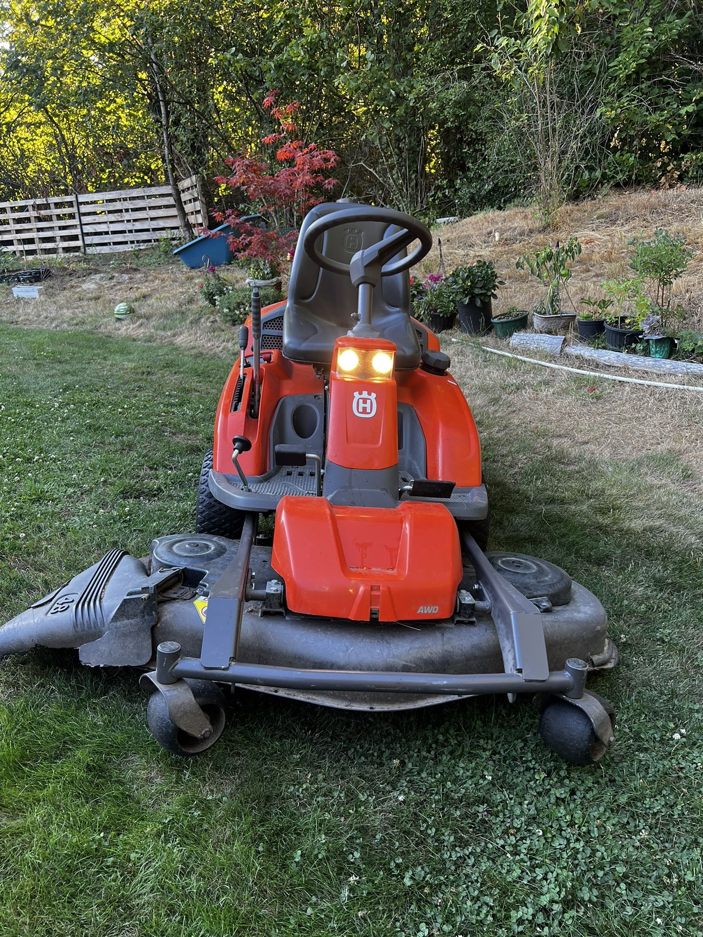 Riding Lawn Mower
