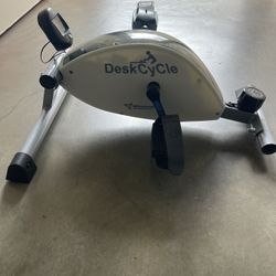 Desk Cycle