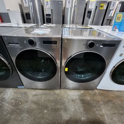 LG FRONT-LOAD WASHER 5.0-cu.ft & ELECTRIC DRYER 7.4-CU.FT SET ( graphite steel) (with warranty!)